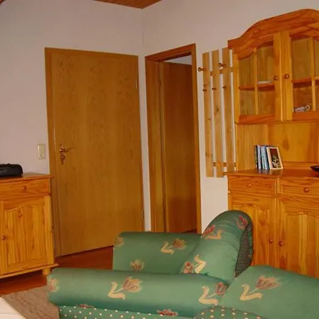 Martens - Gaubenwohnung דירה וויק